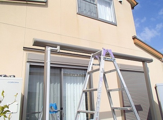 �T�����[�t�E�� ����̗��R���A�ǐݒu�̍��g�͕ǉ�̒��O�ɒE���J���̐N���̋���ׁ̈B