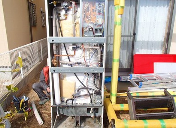 �d�C�����퉼�ڐ� ���r�������B�d�C�R�[�h����