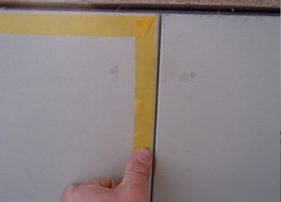 �T�C�f�B���O�W���C���g�A���� �{���e�[�v�\��