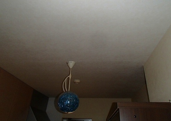 内部1F天井　修補完了