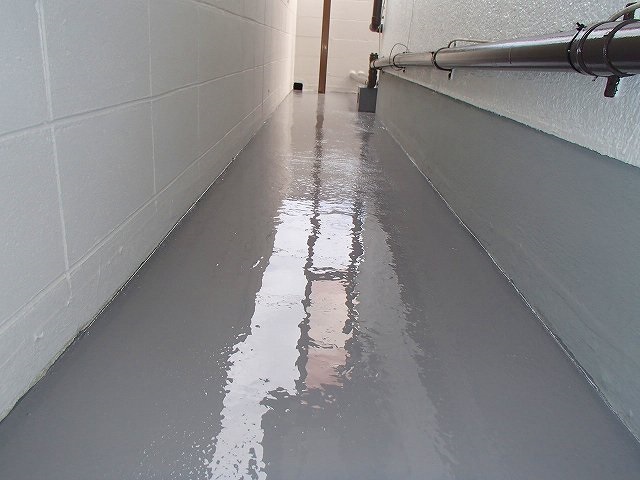 �ˌ��Z��O�����C�H���i�x�����_�E�y�ԁj