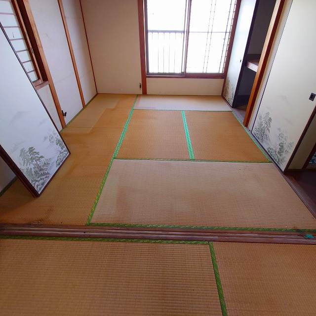 和室　壁クロス張替・畳表替え・障子取替・戸襖取替・押入れ改修　施工後