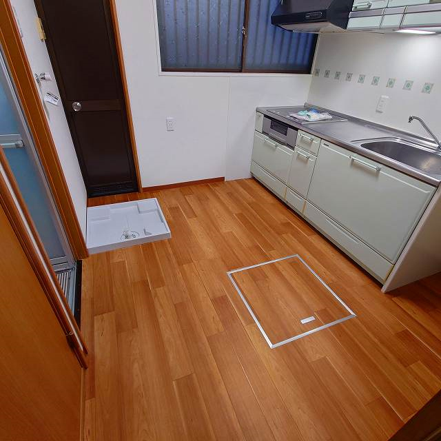 床下調湿工事　施工後　床なり改修・システムキッチンクリーニング・レンジフード/グリル取替