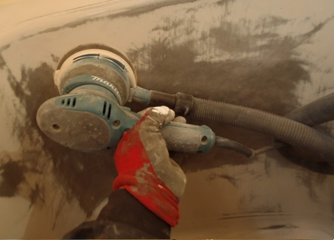 既存塗膜ケレン（電動工具掛け）