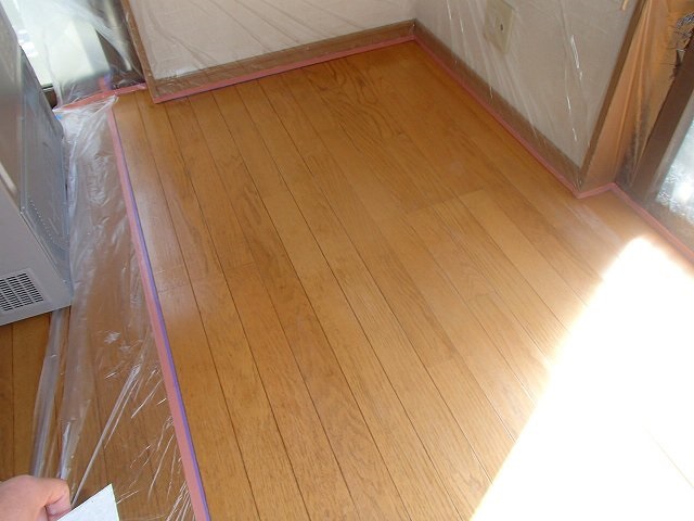 ダイニングキッチンフロア復旧